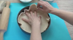 Рыбный пирог с рисом из слоеного теста. Fish pie with rice puff pastry