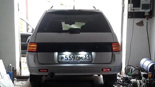 Как снять задний фонарь на ваз 2111 Задние светодиодные фонари на Ваз 2111. - смотреть видео онлайн от "Интерьеры с 