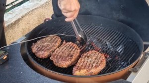 Стейк на огне