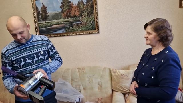 Новогодний подарок нам приподнесла даже овечка Нани. Цвет потолка на веранде выбрали подписчики. смотреть онлайн