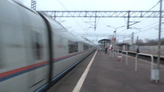 Электропоезд ЭВС1-15 САПСАН сообщением Москва - Санкт-Петербург смотреть онлайн