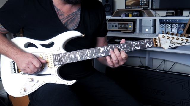 Ibanez Steve Vai Signature PIA Guitar Demo - World Exclusive 1st Playthrough ft. Lee Wrathe смотреть онлайн