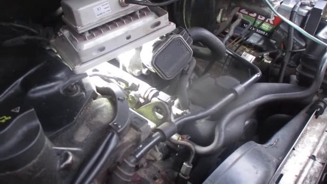 Mercedes-Benz Sprinter 411 Classic.Замена свечи накала.Лайфак. смотреть онлайн