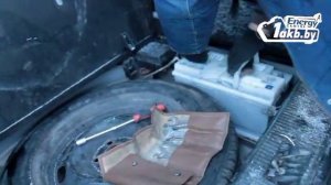 Замена аккумулятора на Mercedes Benz C220 CDI 2000 1.8