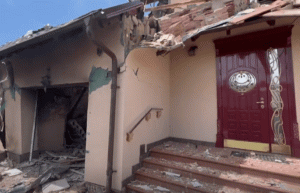 ВСУ разбомбили дом мэра Новой Каховки и заживо «похоронили» его в соцсетях