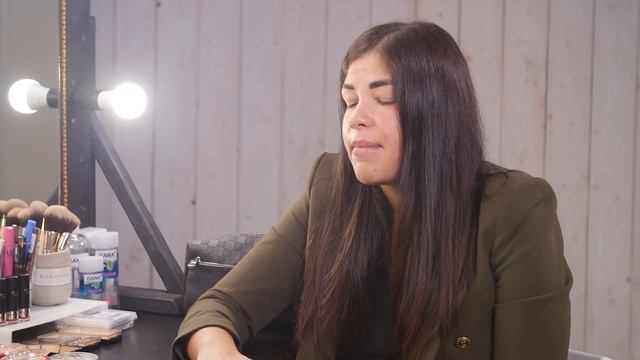 MAKEUP/DOWN - GÁSPÁR EVELIN - LILULAND смотреть онлайн