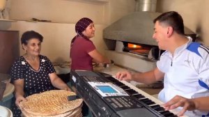 Сакит Самедов - Айал вахтар / Воспоминание о детстве. У мамы. Пирал. Баку 2022. Супер музыка.