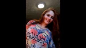 Шоу пьяной тётки.Шарманка Люба.Пьяное явление нового года.