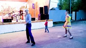 Ой Лена Леночка *** Твой муж не стеночка