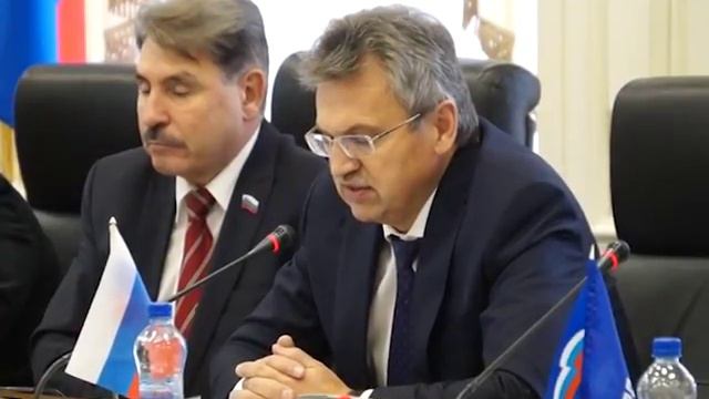 Областной бюджет на 2018-й год принят в первом чтении смотреть онлайн