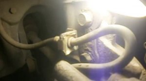 Мазда 626 ge чем можно заменить фиксатор тормозного шланга.