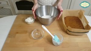 ПРЯНЫЕ МОРКОВНЫЕ ПИРОЖНЫЕ С ВАНИЛЬНЫМ МУССОМ. Нежный мусс и сочный морковный бисквит/Рецепты Джулии