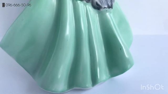 Фарфоровая статуэтка "Цыганка с шалью"• Фарфорова статуетка "Циганка з шаллю"