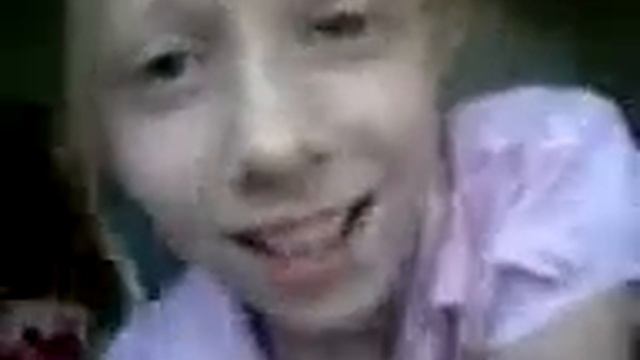 Неудачный дебют перед веб-камерой смотреть онлайн