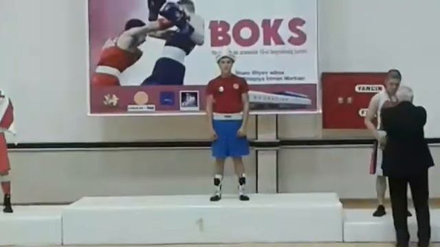 Рустамбек уулу Нурадин стал чемпионом в Баку