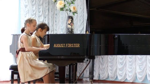 И.Мохначева "Полька-кокетка". Щегорцова Оксана и Коваль Юлия. Алуштинская ДМШ смотреть онлайн