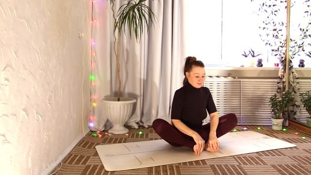 УТРЕННЯЯ ПРАКТИКА для УКРЕПЛЕНИЯ МЫШЦ СПИНЫ И ЖИВОТА смотреть онлайн