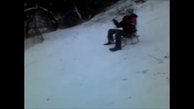 Получил по голове санками. смотреть онлайн