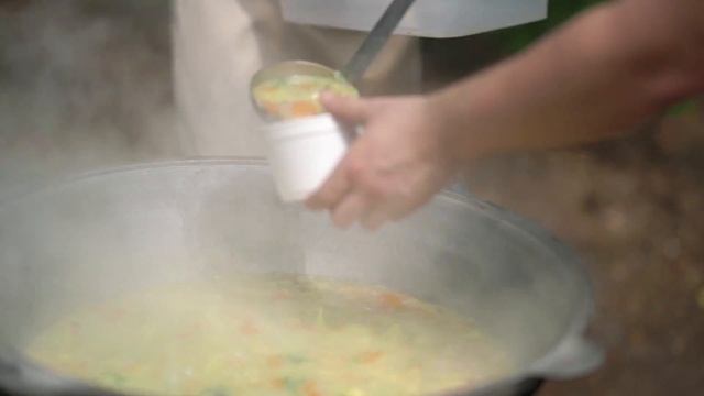 PIXELPLEXSUMMER - Сплав на байдарках по реке Ислочь смотреть онлайн