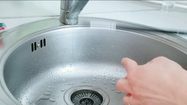 Как правильно ухаживать за кистями для акварели? Как мыть кисти? Как сушить кисти? смотреть онлайн