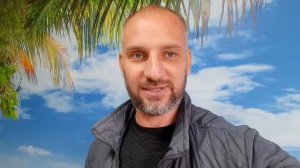 ЭЛЕКТРОНОВ НЕТ. Что такое НАПРЯЖЕНИЕ электрического тока.