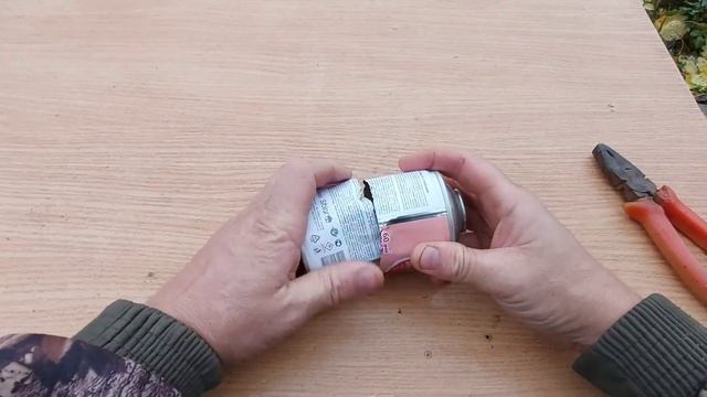 Взял баллон от освежителя и сделал своими руками самоделку Печь спиртовка Как сделать печь спиртовк