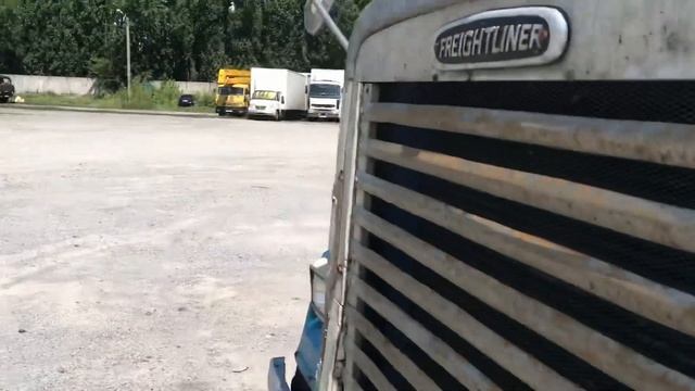 Freightliner Classic XL, поломка в рейсе (Breakdown on the road)