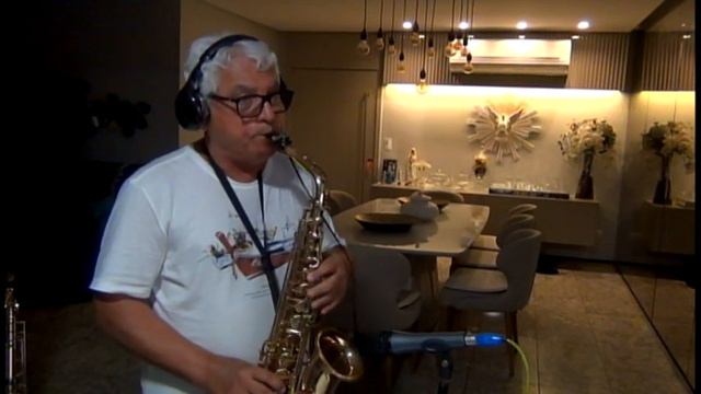 Is This Love - Danúbio Lacerda - Sax Alto смотреть онлайн