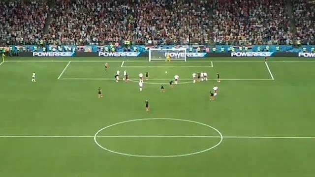 Модрич не забивает пенальти Шмейхелю смотреть онлайн