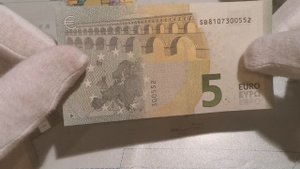 банкнота 5 евро 2013