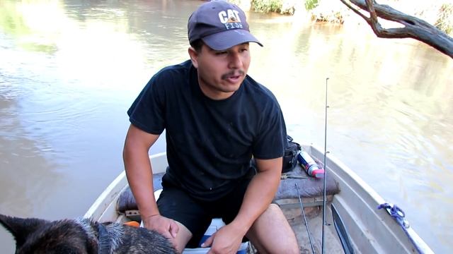 Fishing With WD 40 смотреть онлайн