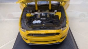 2015 Ford Mustang GT - 1/18 Maisto Unboxing from Costco