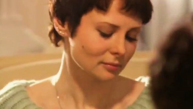 " В Двух Шагах от Любви " смотреть онлайн