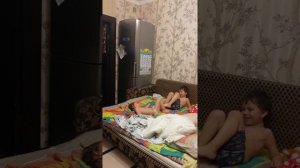 Дети бесятся