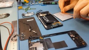 Нет изображения SAMSUNG Galaxy A70 - разборка и замена дисплея