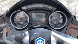 Продан piaggio x10 500 ie executivе с пробегом 5800км.