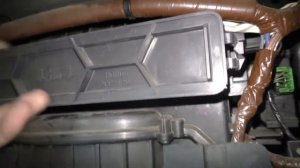 Замена салонного фильтра Honda Accord 7
