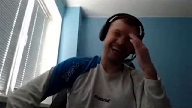 Когда твой друг тонет смотреть онлайн