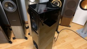 Martin Logan MOTION 20i Loudspeakers | Charlie Puth - Done For Me (Jazz Version)