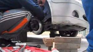 КАК ПОМЕНЯТЬ СТОЙКУ НА Mercede 203
