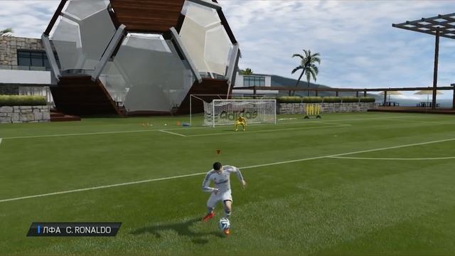 FIFA 15 как делать финты [Финты FIFA 15] подбрасывание мяча пяткой FIFA 15 смотреть онлайн