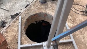 Насос застрял в скважине?!  достаем ...