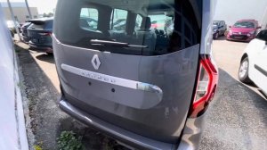 Сравнение  Renault Kangoo 2021 и Renault Kangoo 2016