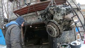 М112 мотор сняли с битого Мерседеса W210. Мерс на запчасти.