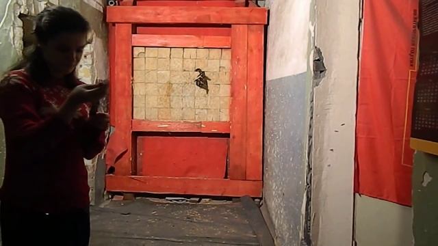 Испытания ножа из дамасской стали "Молния Перуна" Морозовым Александром ФМН СПб смотреть онлайн