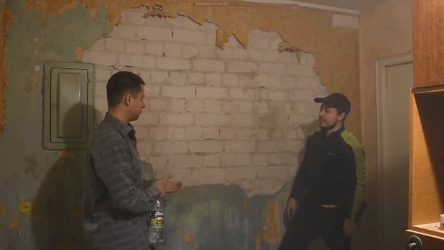 Удаление старых обоев в квартире смотреть онлайн