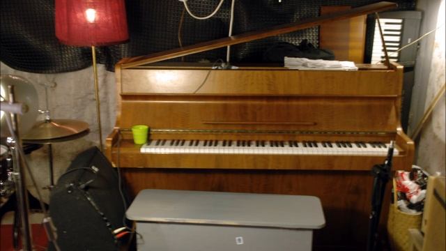 Oktava ML 51 Ribbon microphone Levin guitar Gretch drums Cornet Clarinet Double bass Piano смотреть онлайн