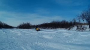 Снегоход Stels (Стелс) Росомаха S800 пробует летать. Snowmobile.