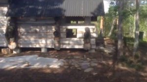 Изба на севере Карелии "Пяозеро" (Кумское водохранилище)