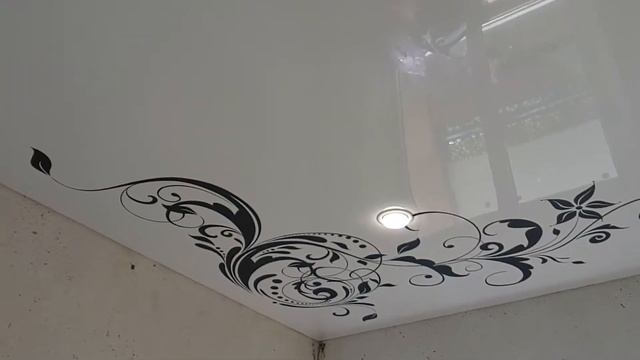 КАК УКРАСИТЬ НАТЯЖНОЙ ПОТОЛОК смотреть онлайн